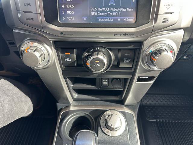 Certified 2019 Toyota 4Runner SR5 Premium AWD/4WD image 17