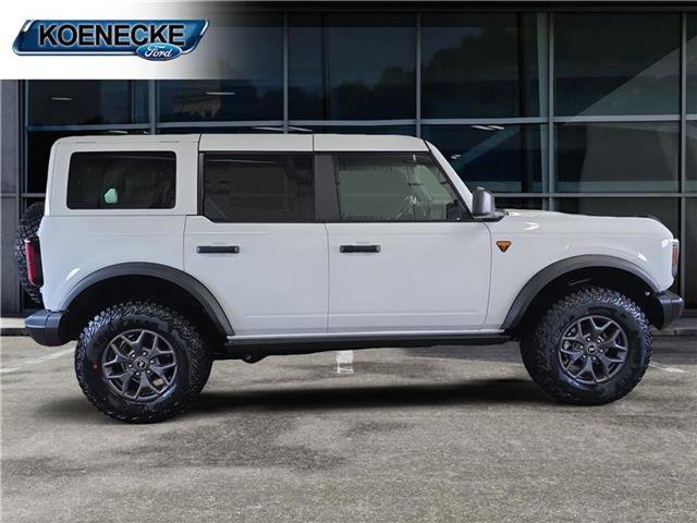 New 2025 Ford Bronco Badlands image 13