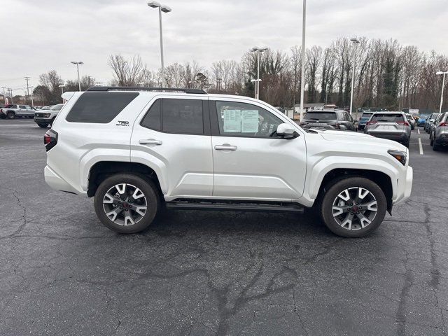 Used 2025 Toyota 4Runner TRD Off-Road Premium image 2