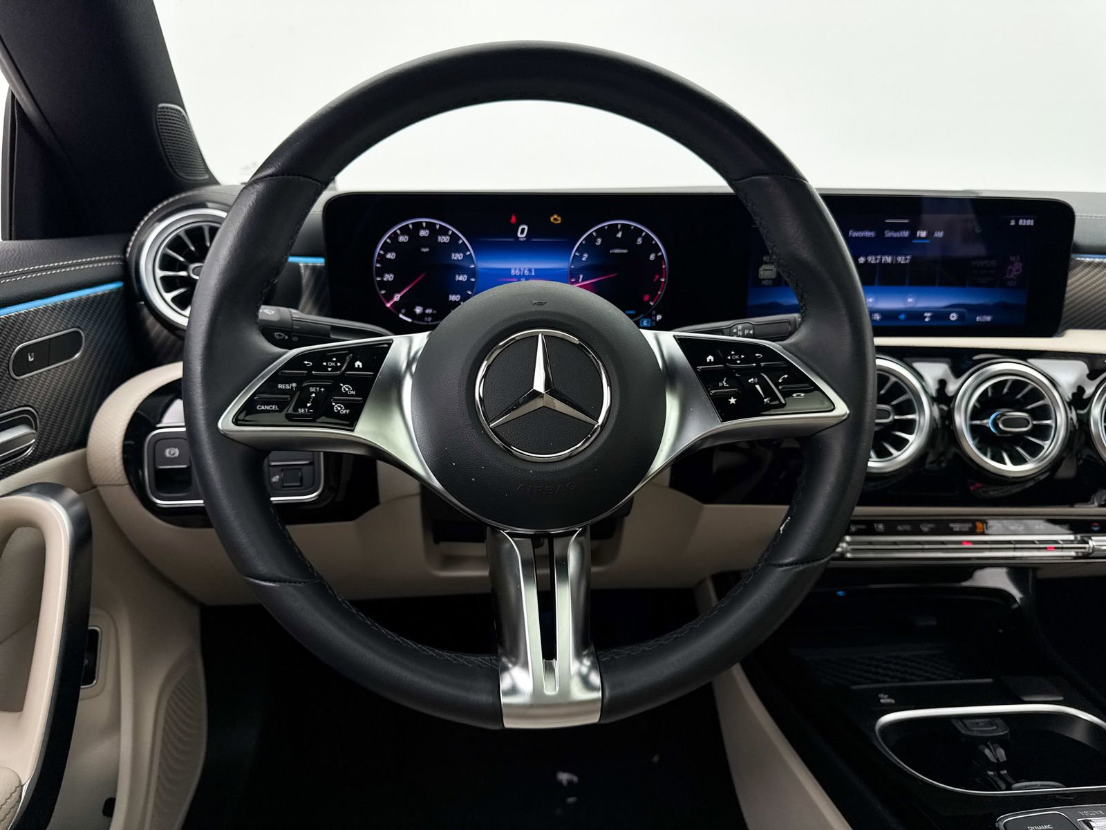 Used 2024 Mercedes-Benz CLA 250 4MATIC image 4