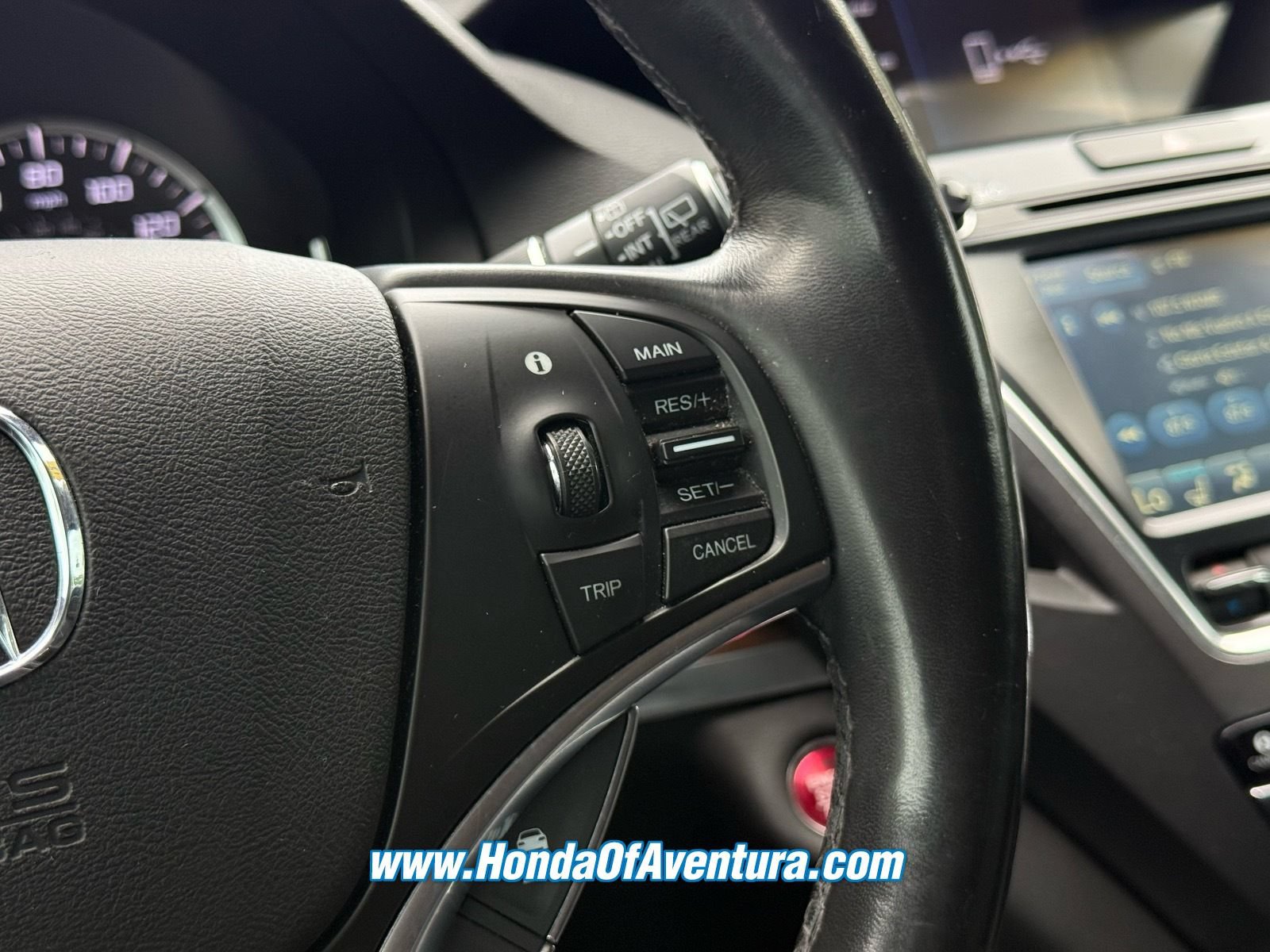 Used 2018 Acura MDX w/ Advance & Entertainment Pac FWD image 21