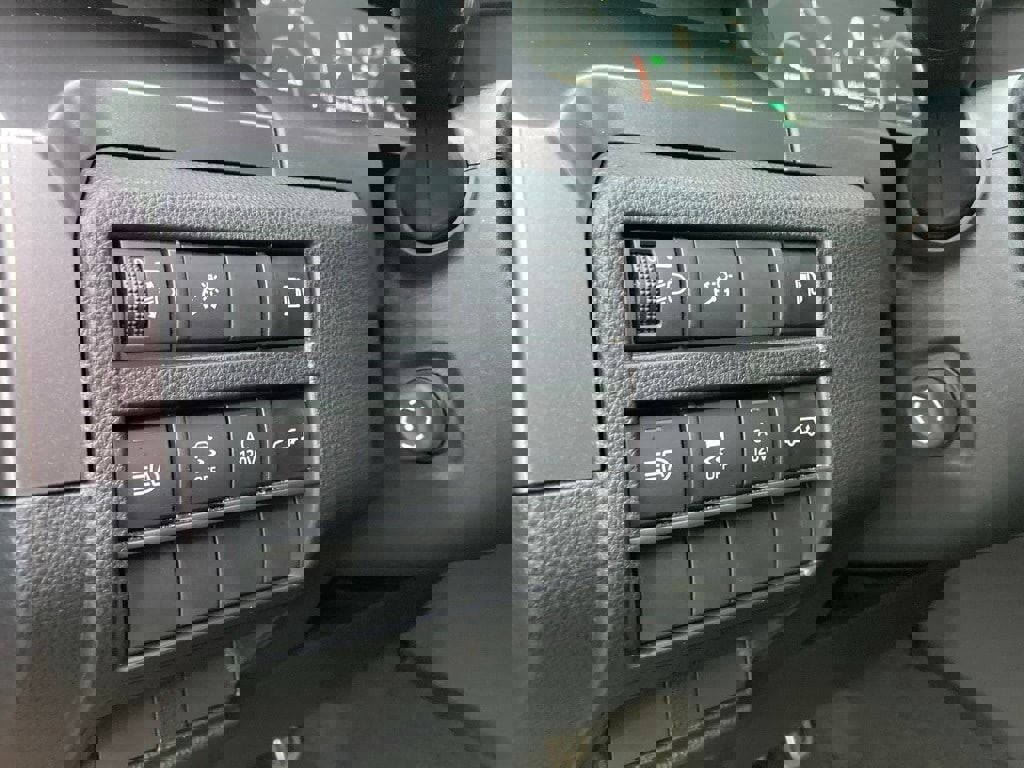 Used 2025 Toyota 4Runner TRD Sport Premium image 13