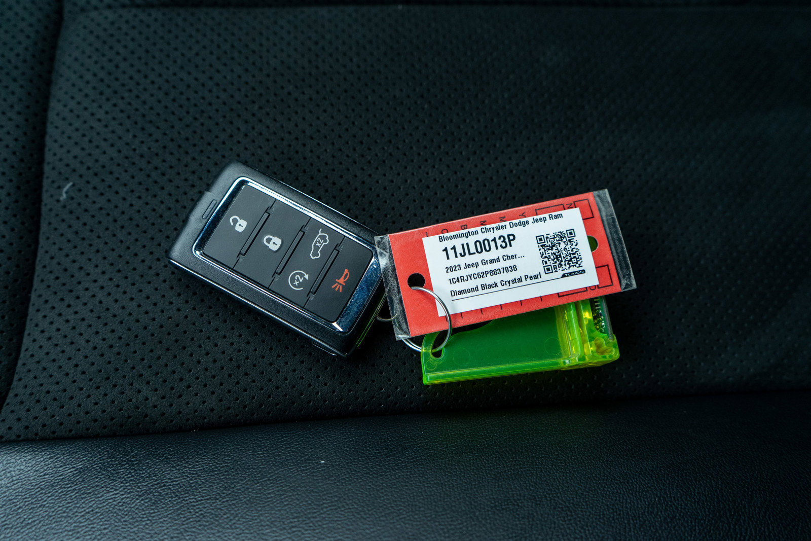 Used 2023 Jeep Grand Cherokee Trailhawk w/ Luxury Tech Group III image 33