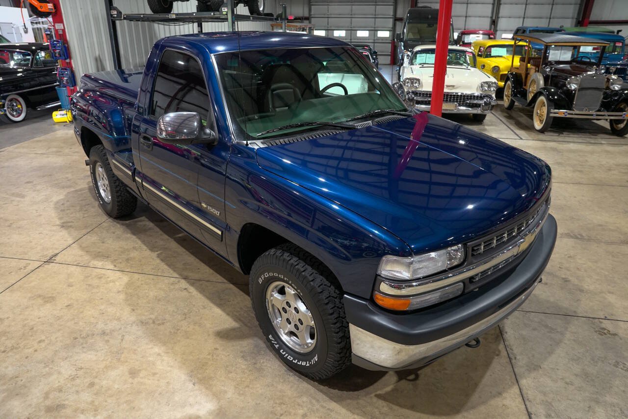 Used 2001 Chevrolet Silverado 1500 LS w/ Off-Road Chassis Pkg AWD/4WD image 14