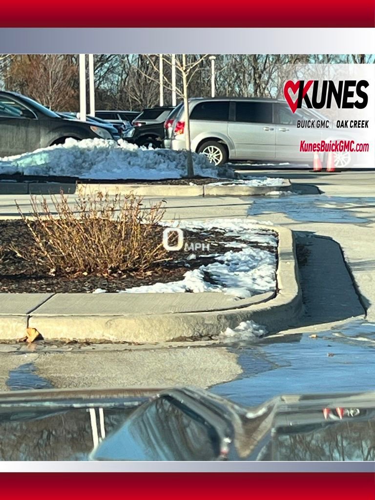 New 2026 GMC Yukon XL Denali w/ Sun & Power Step Package image 32