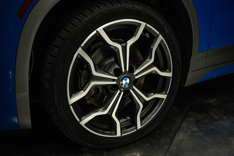 Used 2018 BMW X2 sDrive28i w/ M SportX Package FWD image 3