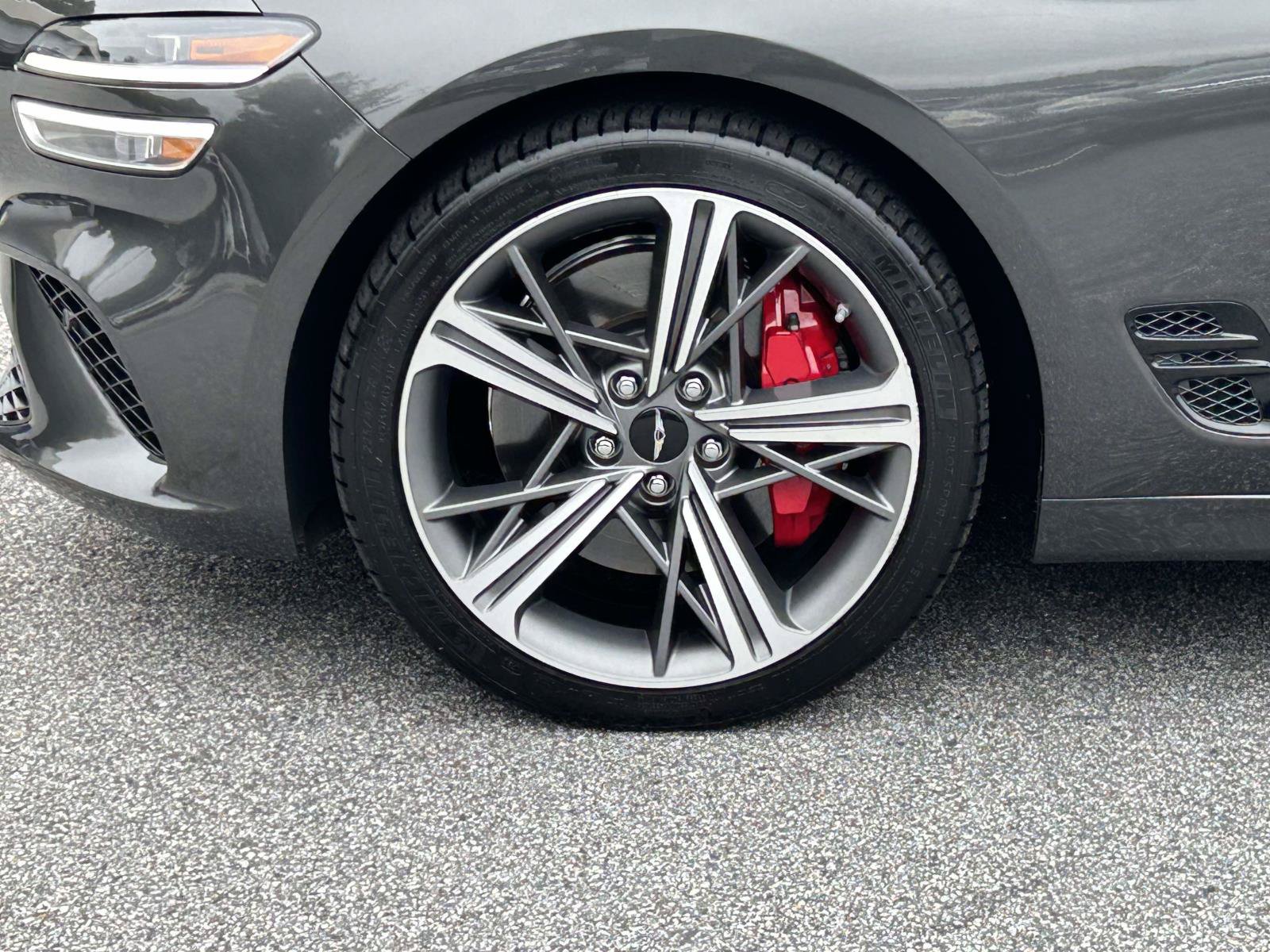 Used 2024 Genesis G70 3.3T Advanced w/ Sport Prestige Package RWD image 9