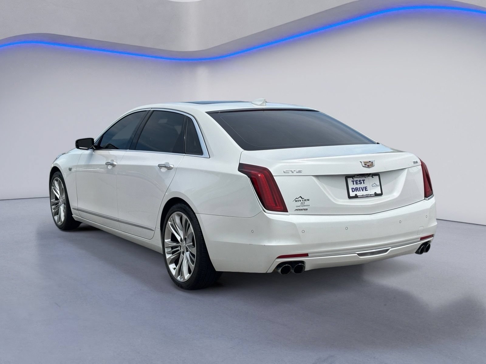 Used 2017 Cadillac CT6 Platinum AWD/4WD image 3
