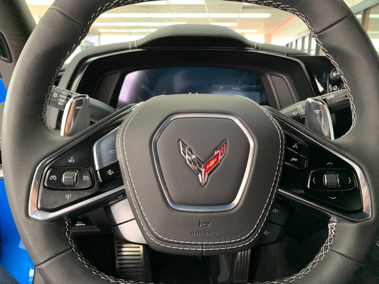 Used 2025 Chevrolet Corvette Stingray Coupe w/ Z51 Performance Package RWD image 11