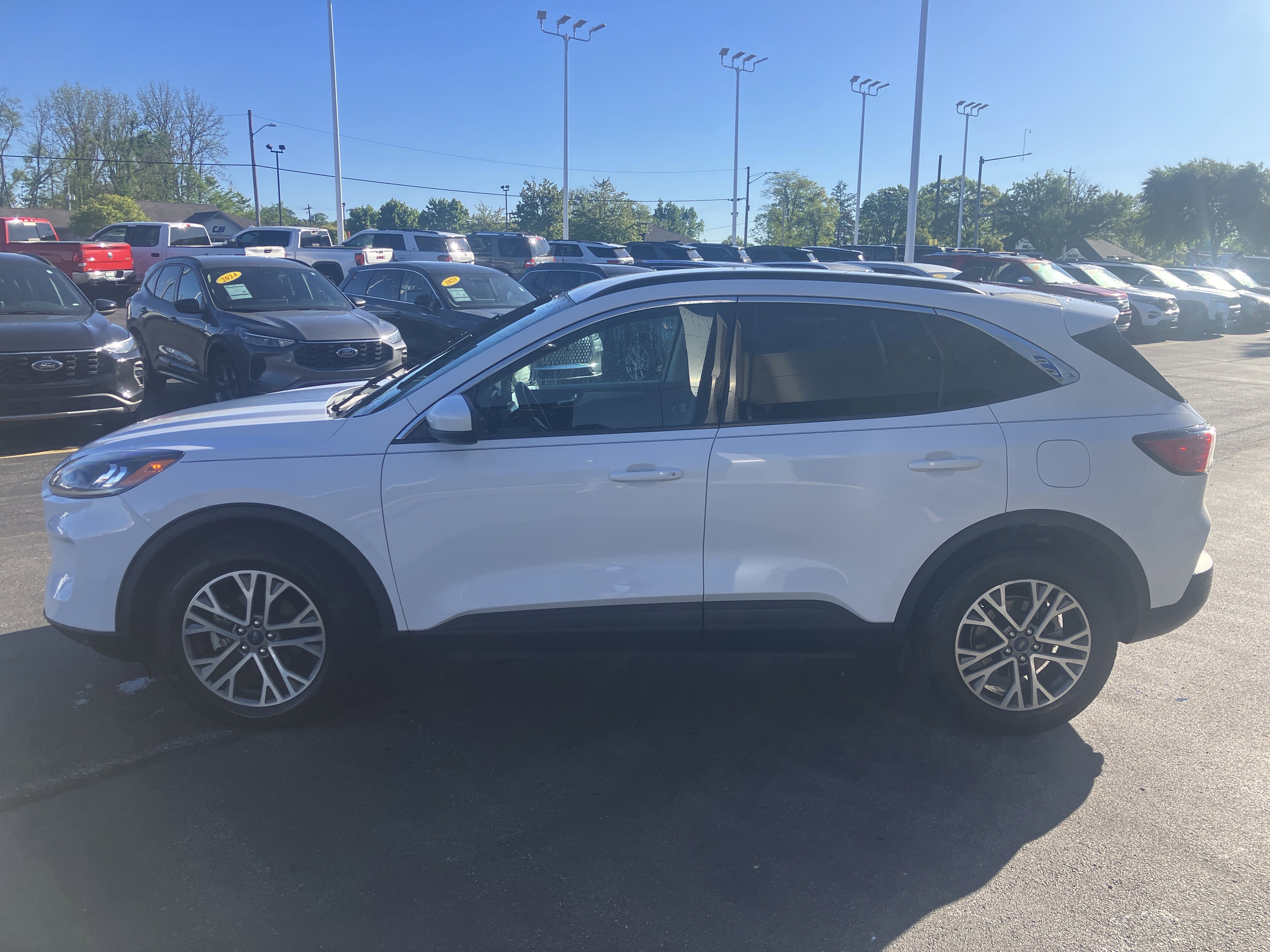 Used 2021 Ford Escape SEL AWD/4WD image 4