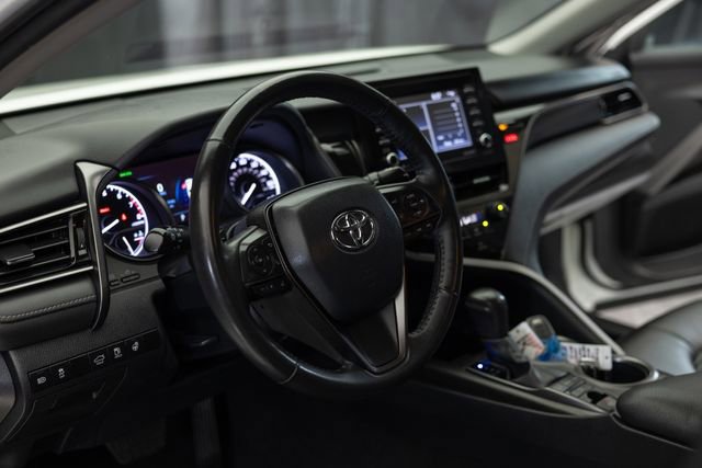 Used 2024 Toyota Camry SE w/ Cold Weather Package image 12