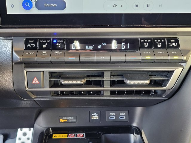 Certified 2025 Toyota Camry XSE w/ Premium Plus Package FWD image 25