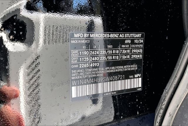 Used 2025 Mercedes-Benz GLB 250 4MATIC image 22