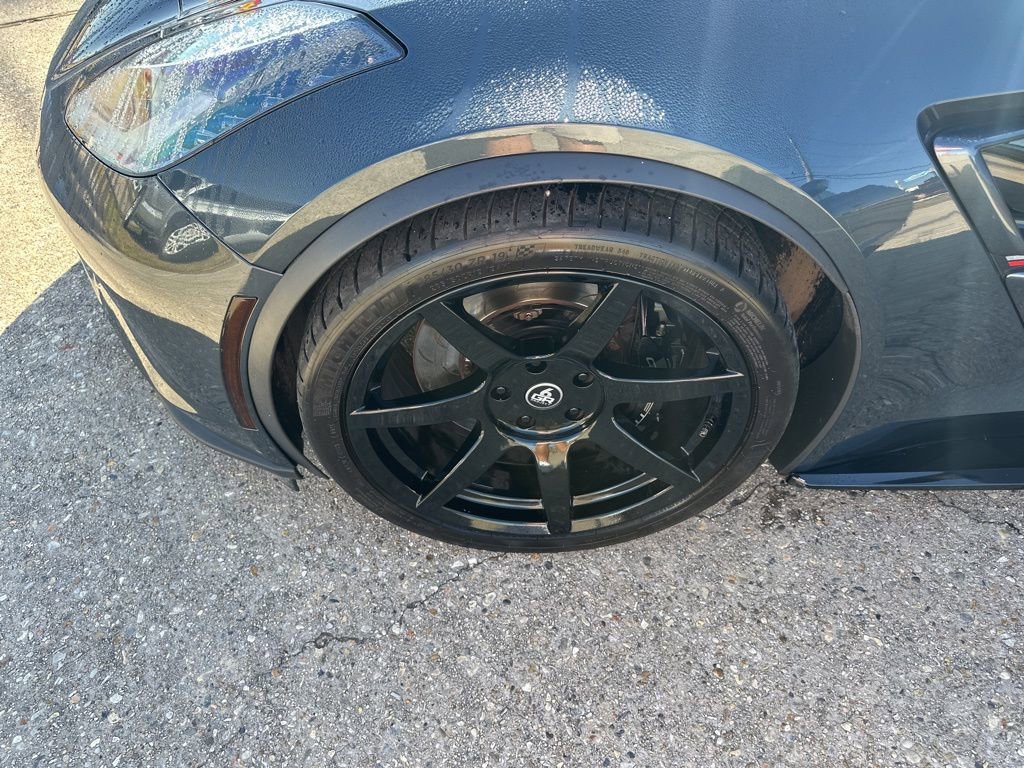 Used 2019 Chevrolet Corvette Grand Sport w/ Carbon Flash Badge Package image 14