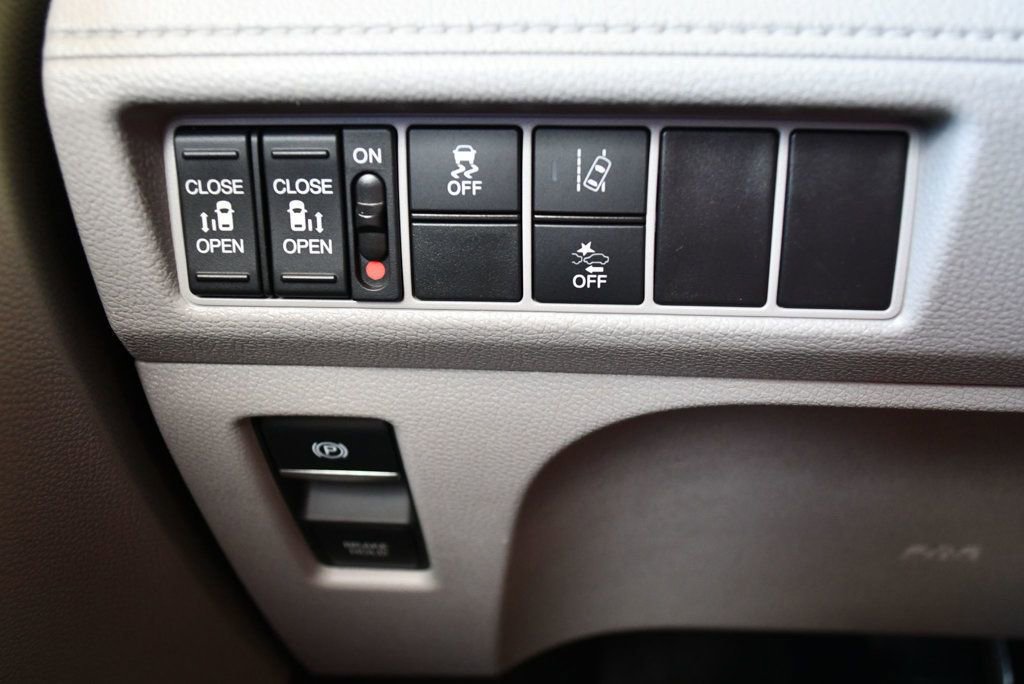 Used 2019 Honda Odyssey EX image 67