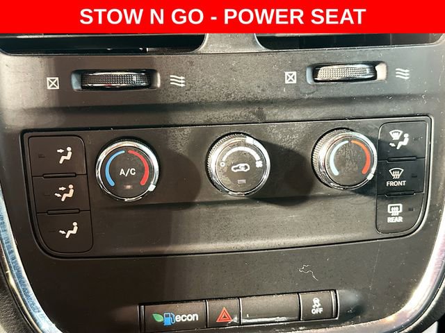 Used 2016 Dodge Grand Caravan SXT w/ Quick Order Package 29G SXT image 15