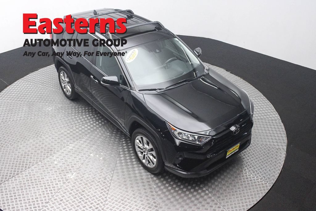 Used 2020 Toyota RAV4 XLE Premium AWD/4WD image 3