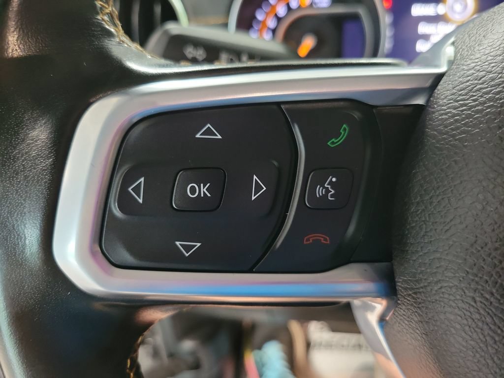 Used 2021 Jeep Gladiator Overland AWD/4WD image 37