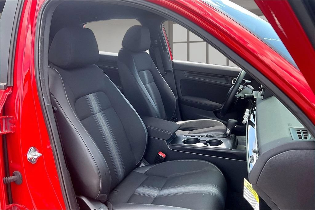 Used 2025 Honda Civic Sport image 27