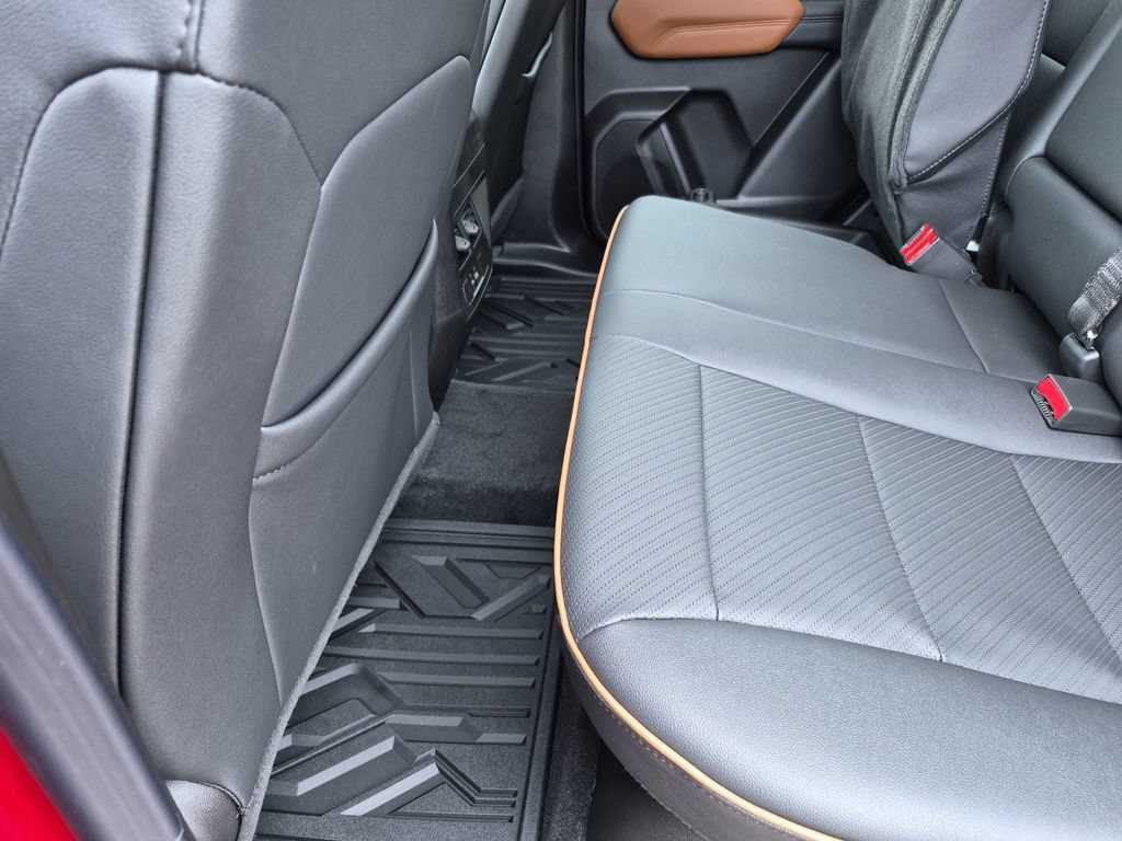 New 2026 GMC Canyon AT4 w/ AT4 Premium Package AWD/4WD image 39