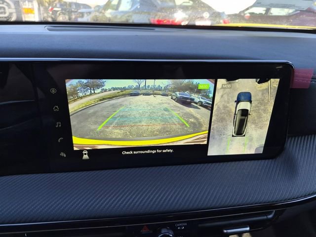 New 2025 Nissan Kicks SR image 15