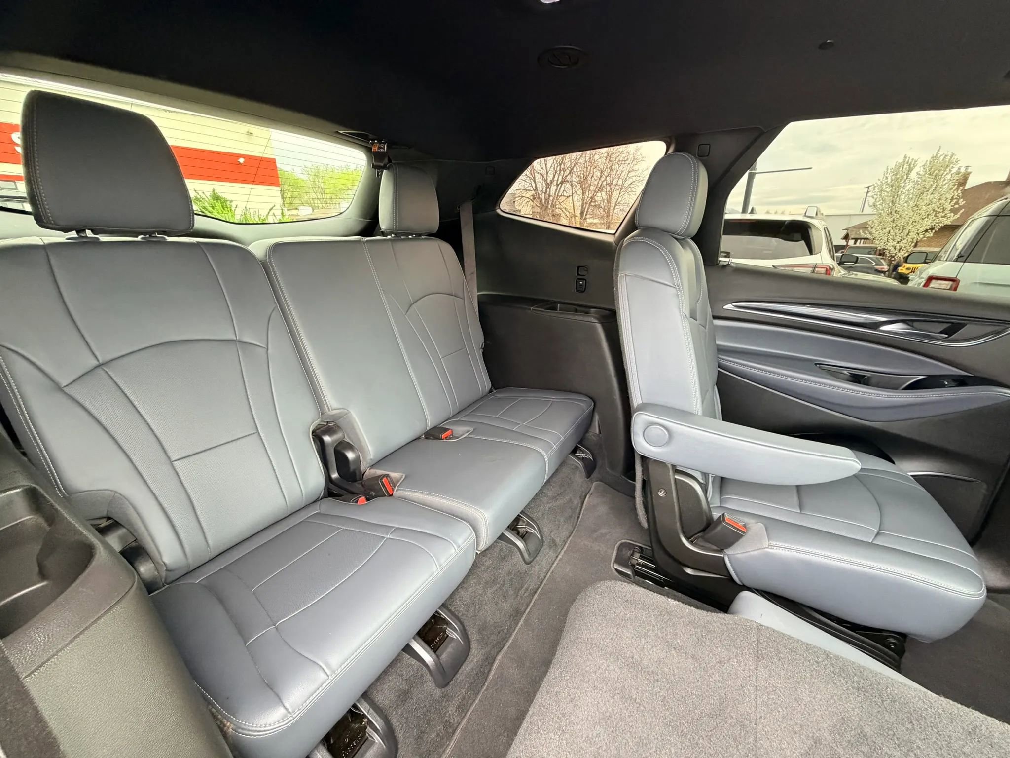 Used 2024 Buick Enclave Essence w/ Sport Touring Edition image 30