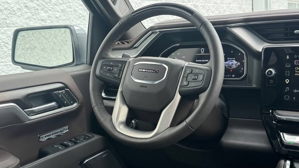 Used 2026 GMC Sierra 1500 Denali AWD/4WD image 16