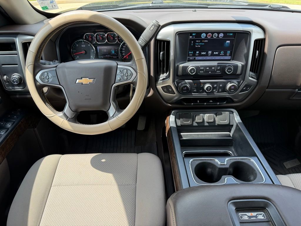 Used 2018 Chevrolet Silverado 1500 LT w/ Texas Edition RWD image 16
