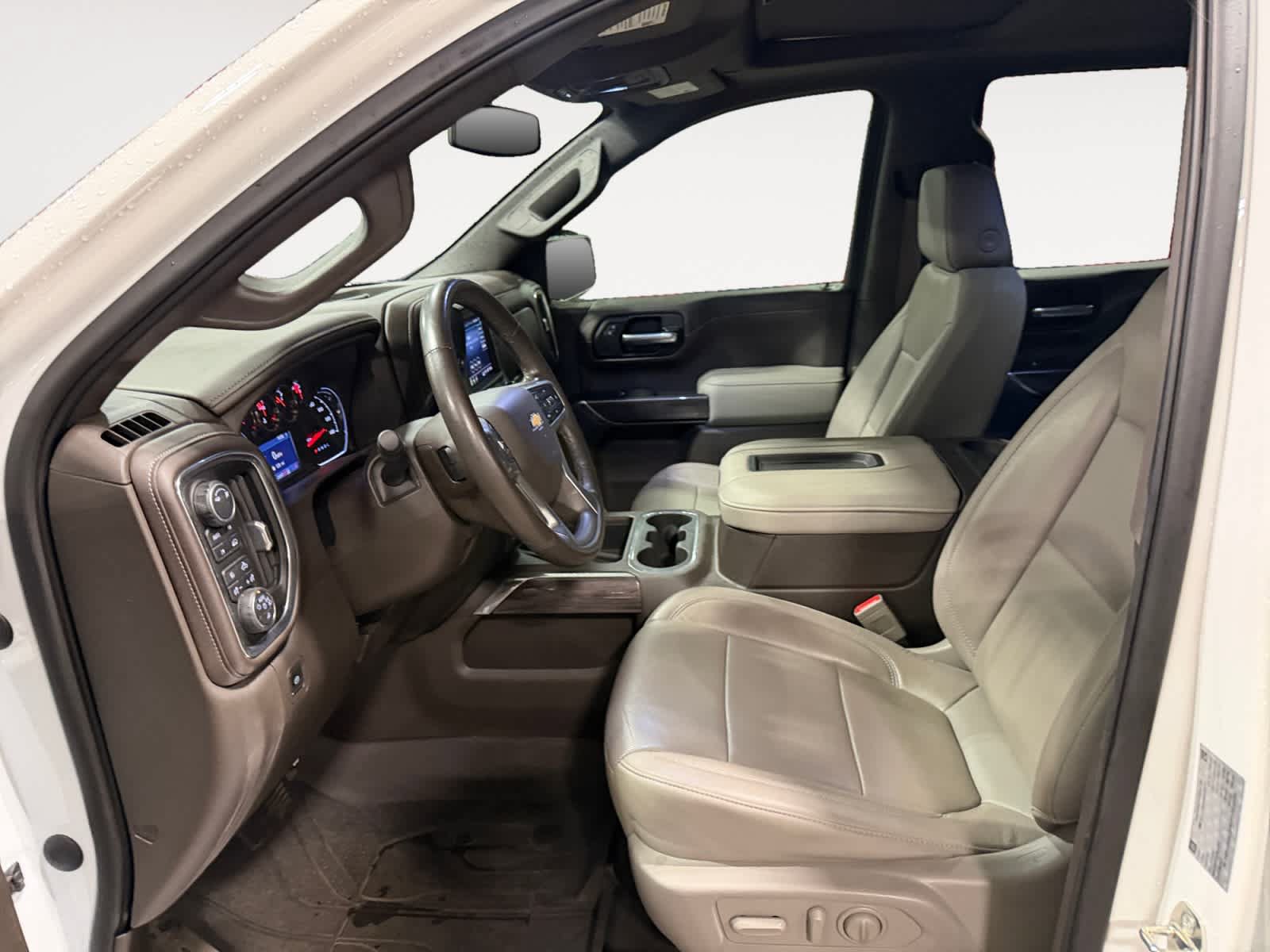 Used 2019 Chevrolet Silverado 1500 LTZ w/ LTZ Plus Package AWD/4WD image 10