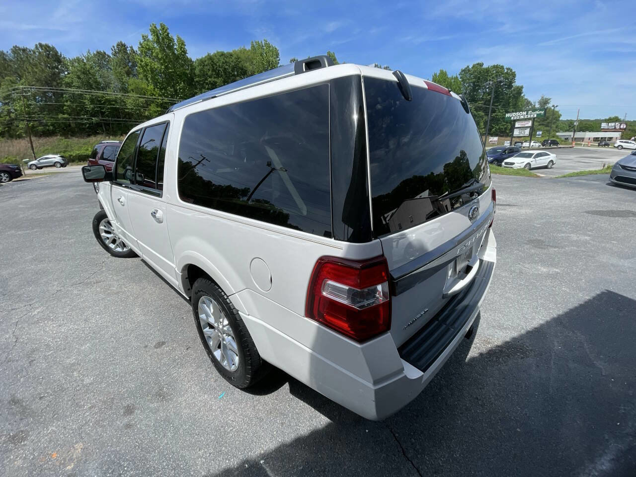 Used 2015 Ford Expedition EL Limited w/ Equipment Group 301A RWD image 5