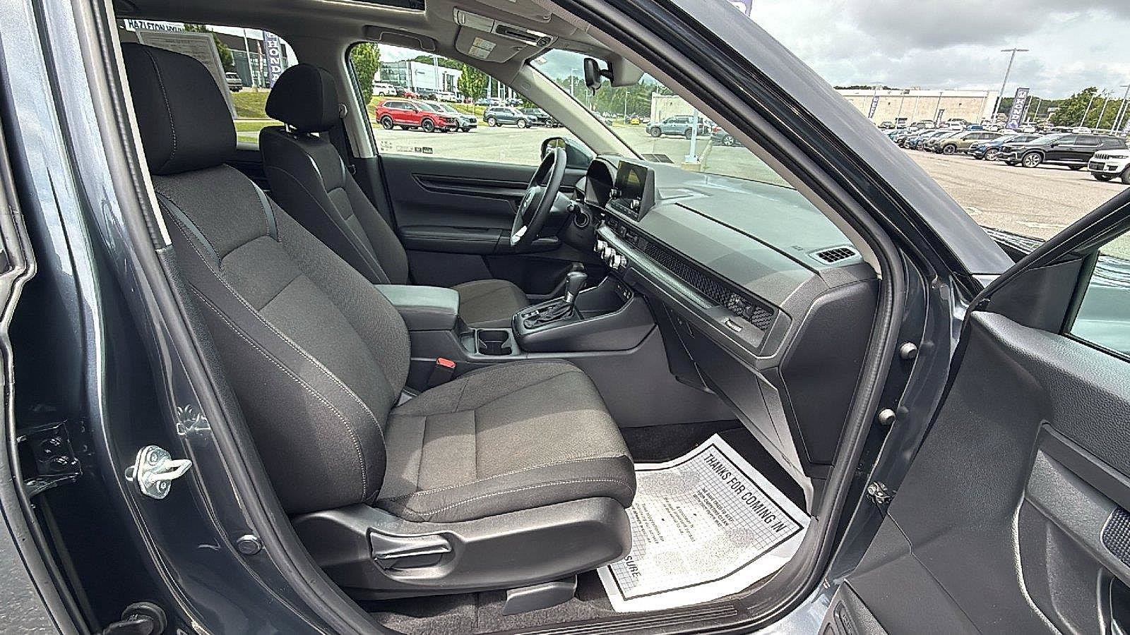 Used 2025 Honda CR-V EX image 16