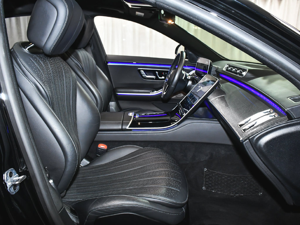 Used 2022 Mercedes-Benz S 500 4MATIC w/ AMG Line Package image 65