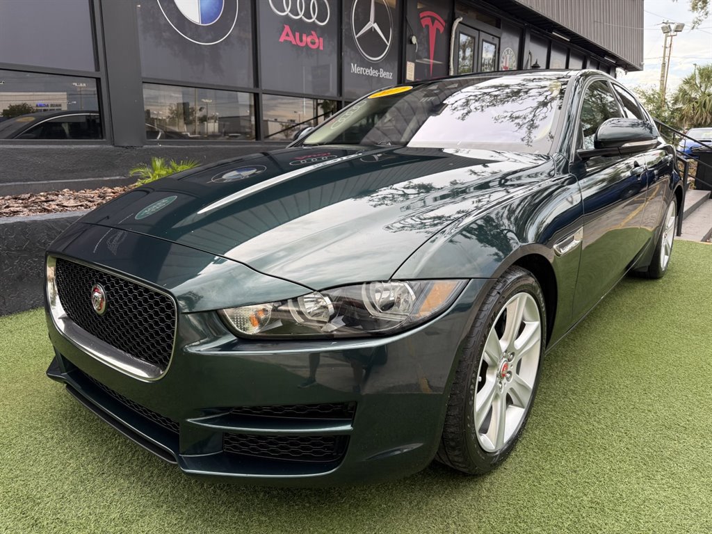 Used 2017 Jaguar XE Premium RWD image 1