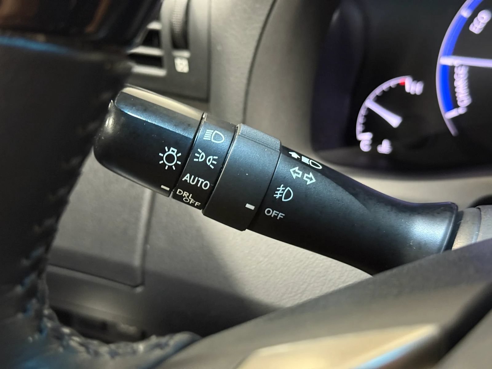 Used 2013 Lexus RX 450h AWD w/ Navigation Pkg image 30