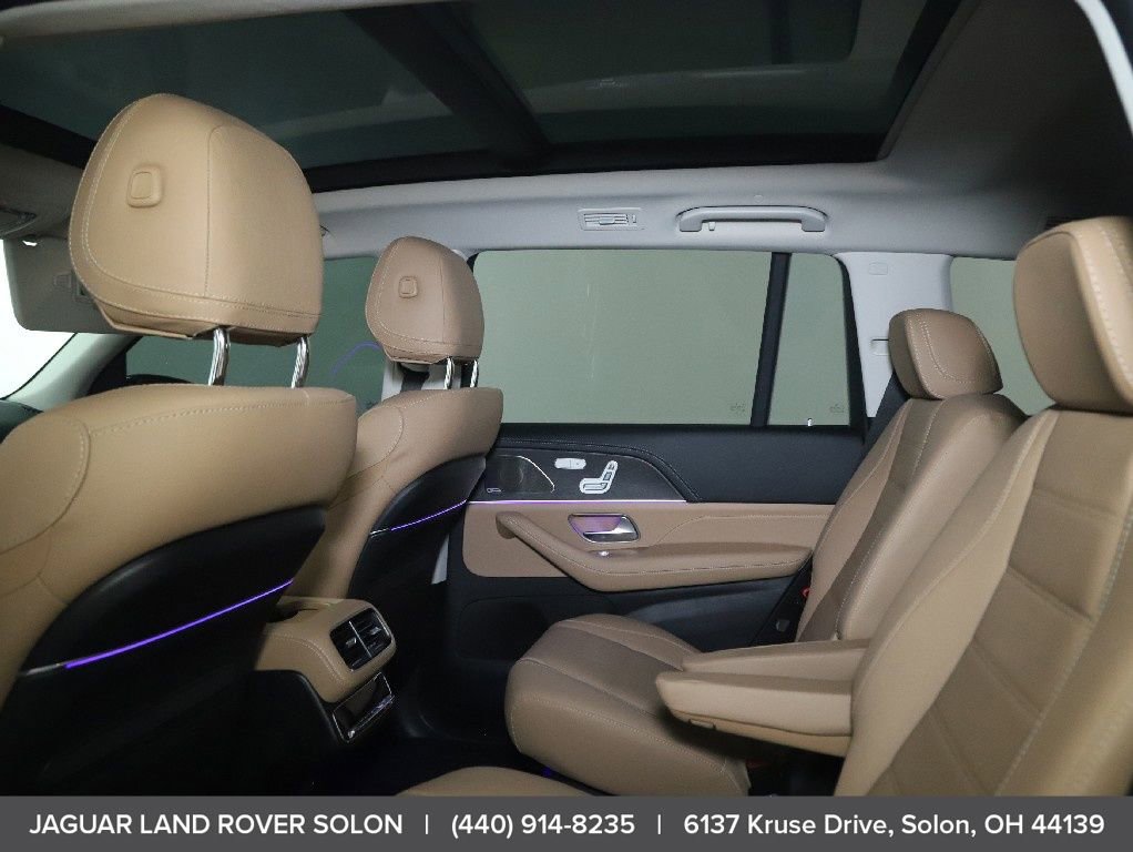Used 2024 Mercedes-Benz GLS 580 4MATIC image 19