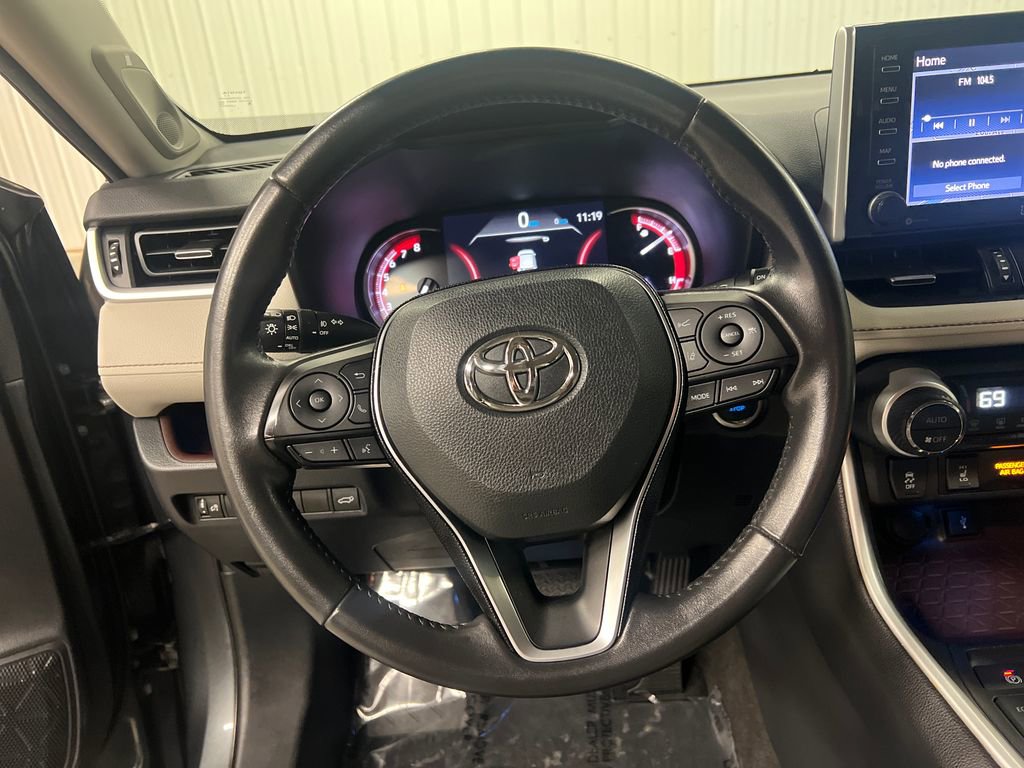 Used 2020 Toyota RAV4 Limited w/ All Weather Liner Package image 18