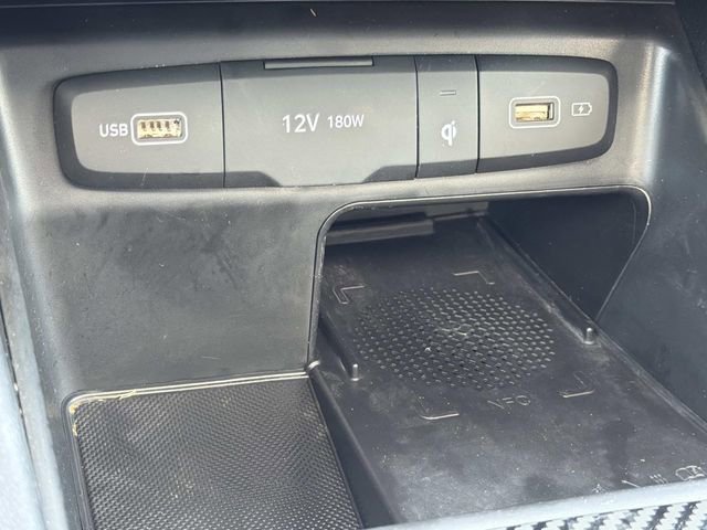 Used 2022 Hyundai Santa Cruz SEL Premium image 27