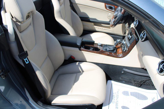 Used 2013 Mercedes-Benz SLK 250 image 34