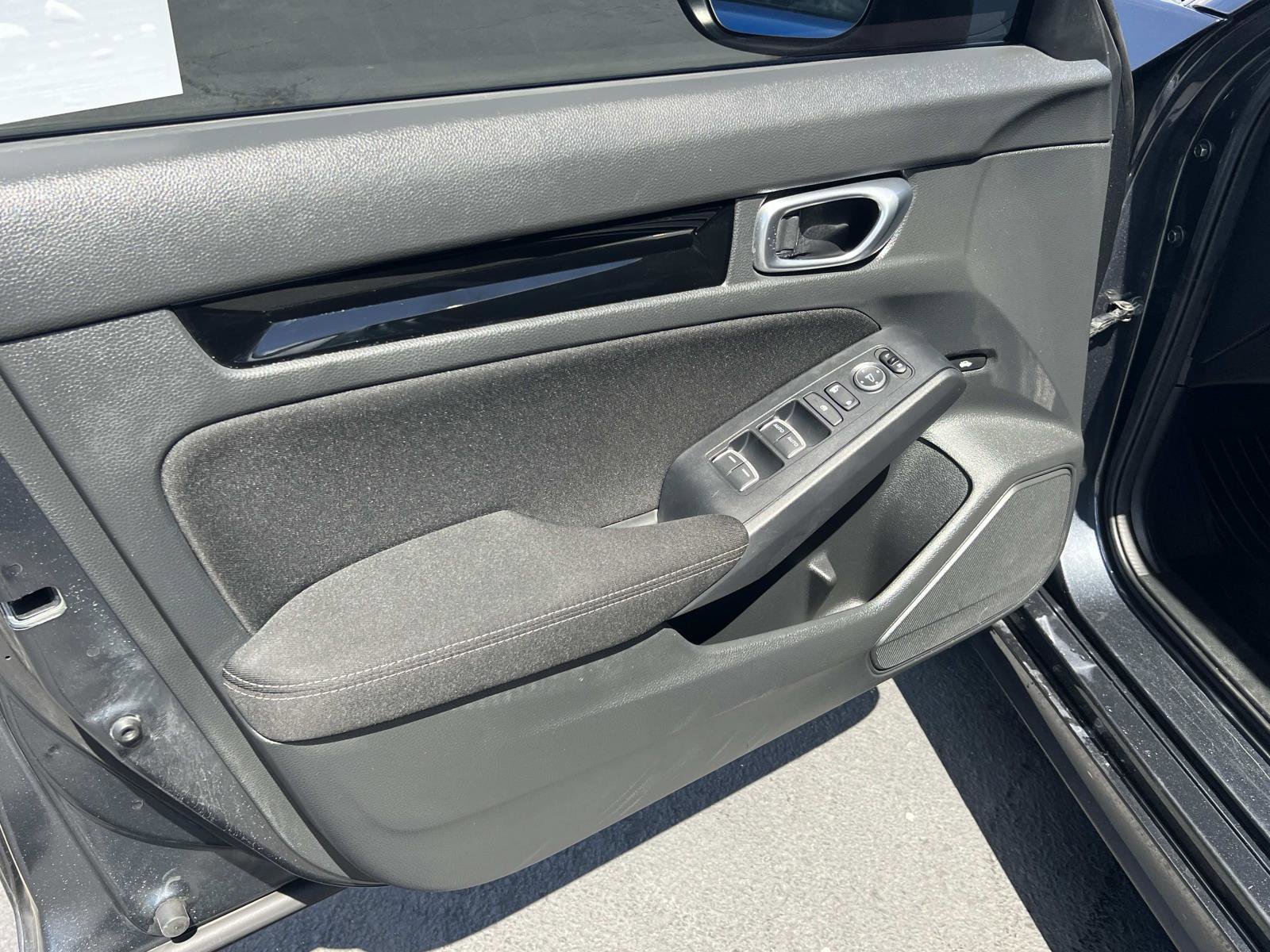 Certified 2023 Honda Civic EX image 6