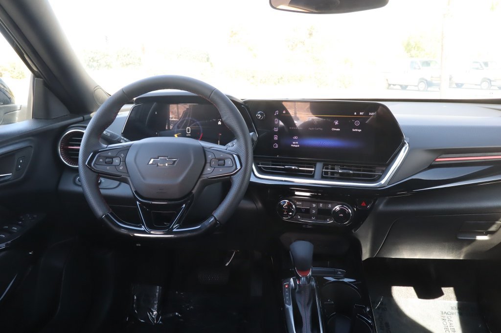 New 2026 Chevrolet Trax RS w/ Driver Confidence Package FWD image 25