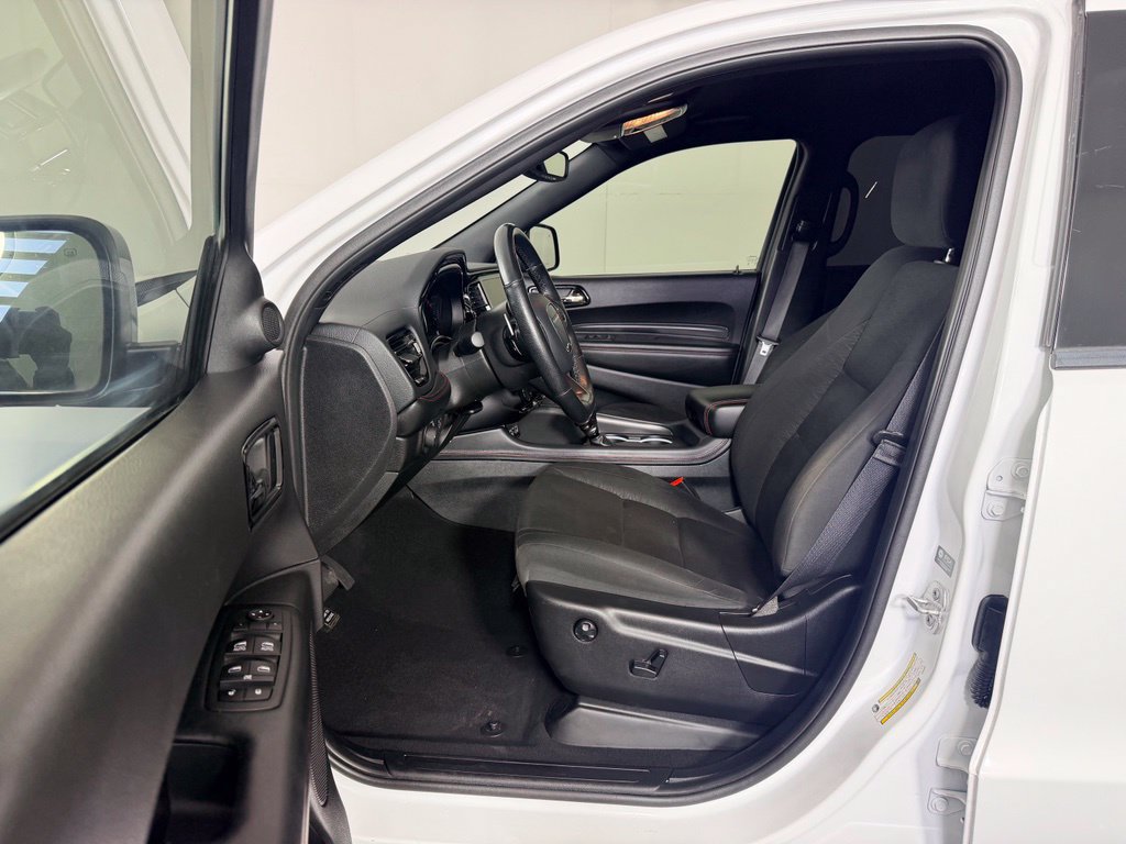 Used 2025 Dodge Durango GT w/ Blacktop Package RWD image 26