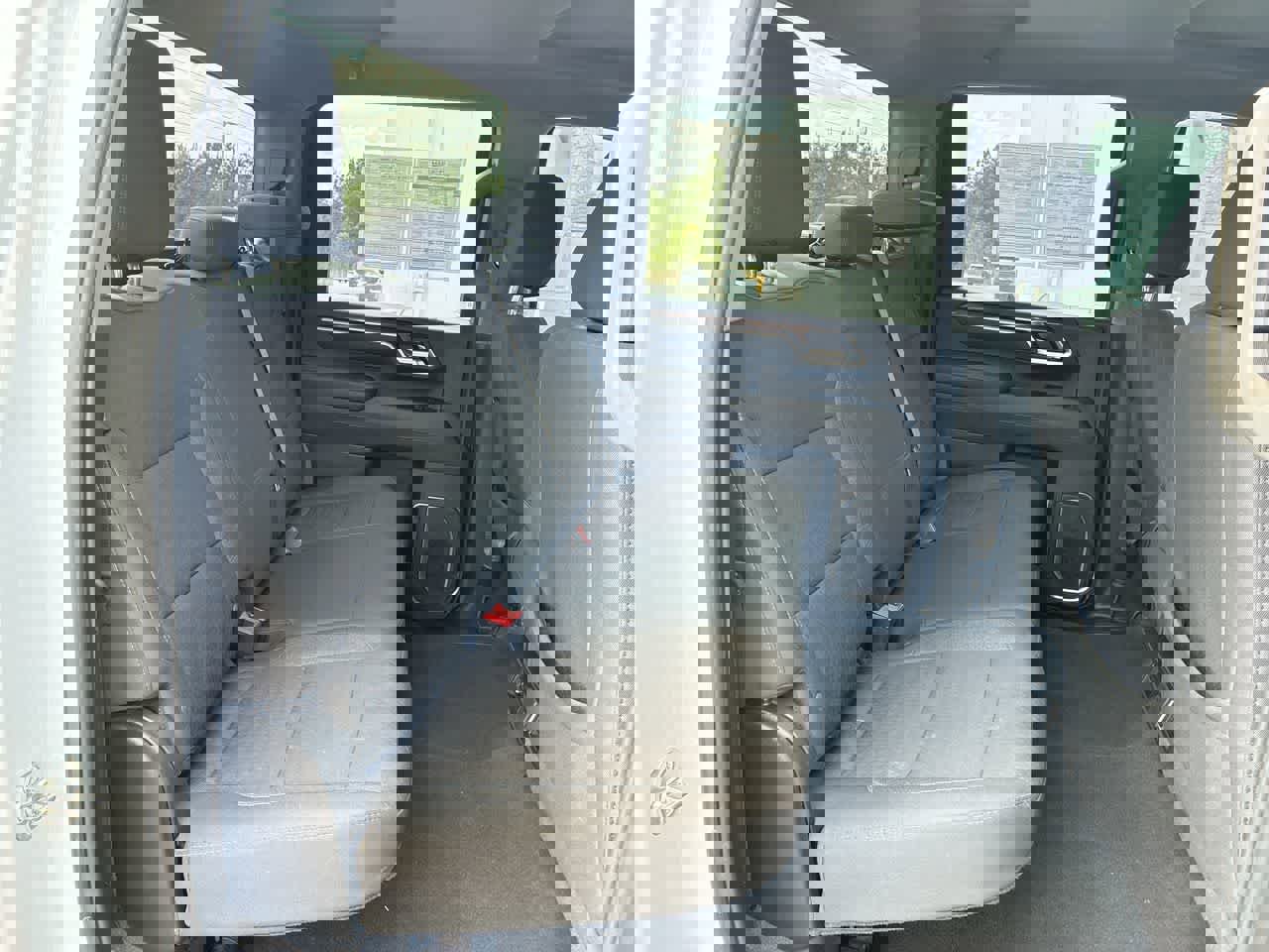 Used 2025 Chevrolet Silverado 2500 LT image 26