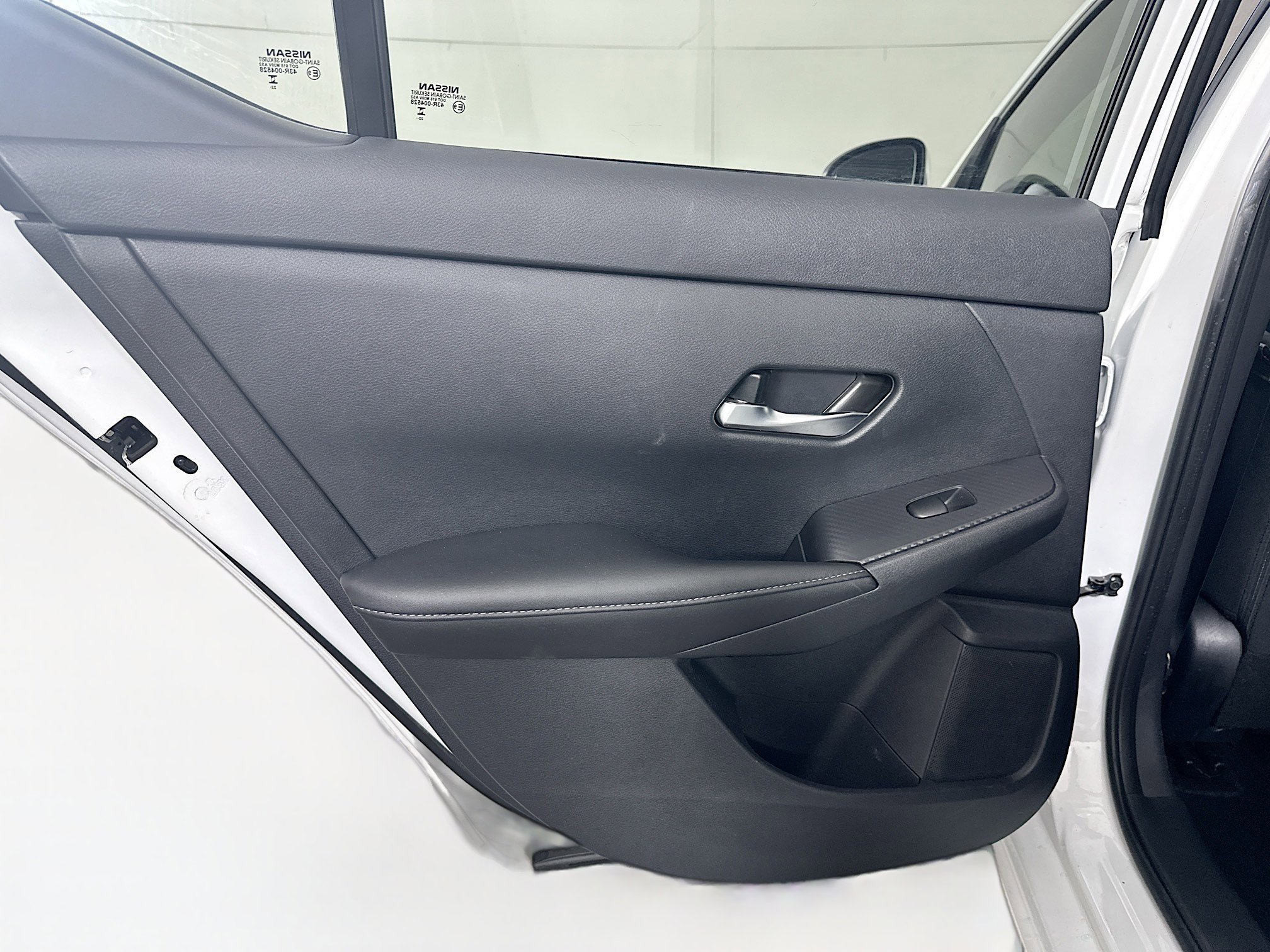 Used 2023 Nissan Sentra SV w/ All-Weather Package image 24