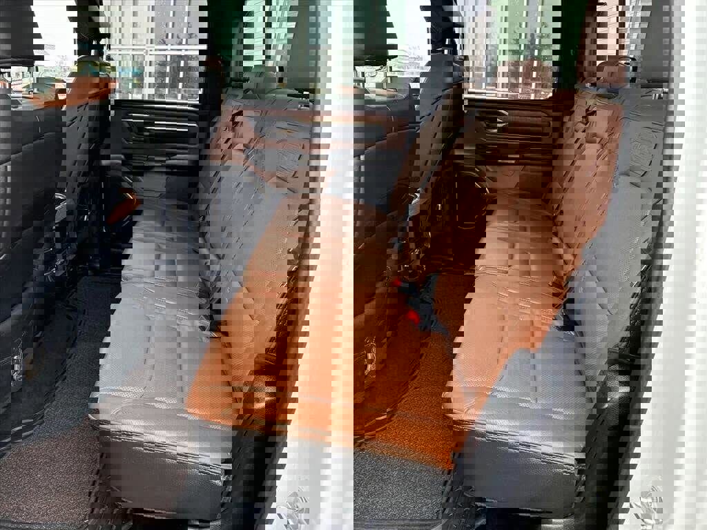 Used 2021 RAM 1500 Limited w/ Trailer Tow Group image 23