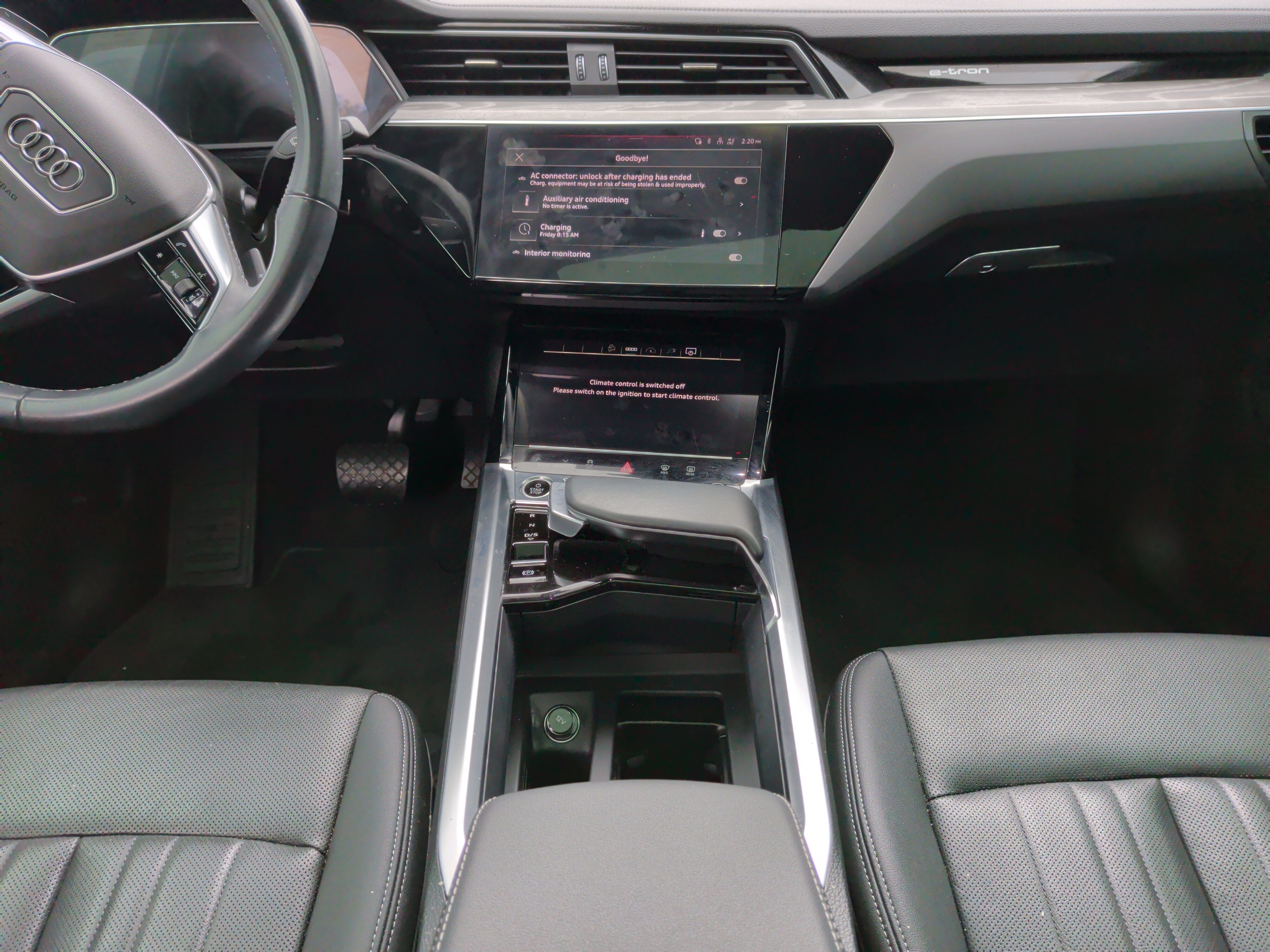 Used 2024 Audi Q8 e-tron Premium Plus AWD/4WD image 28