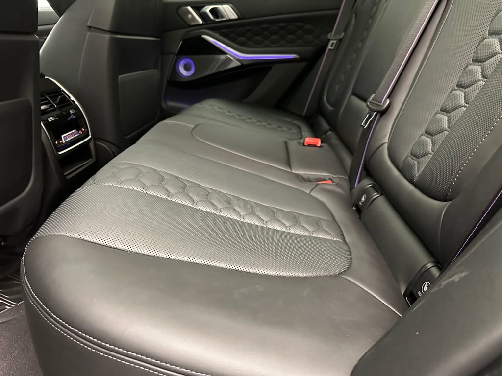 Used 2025 BMW X5 M Competition w/ Executive Package AWD/4WD image 17