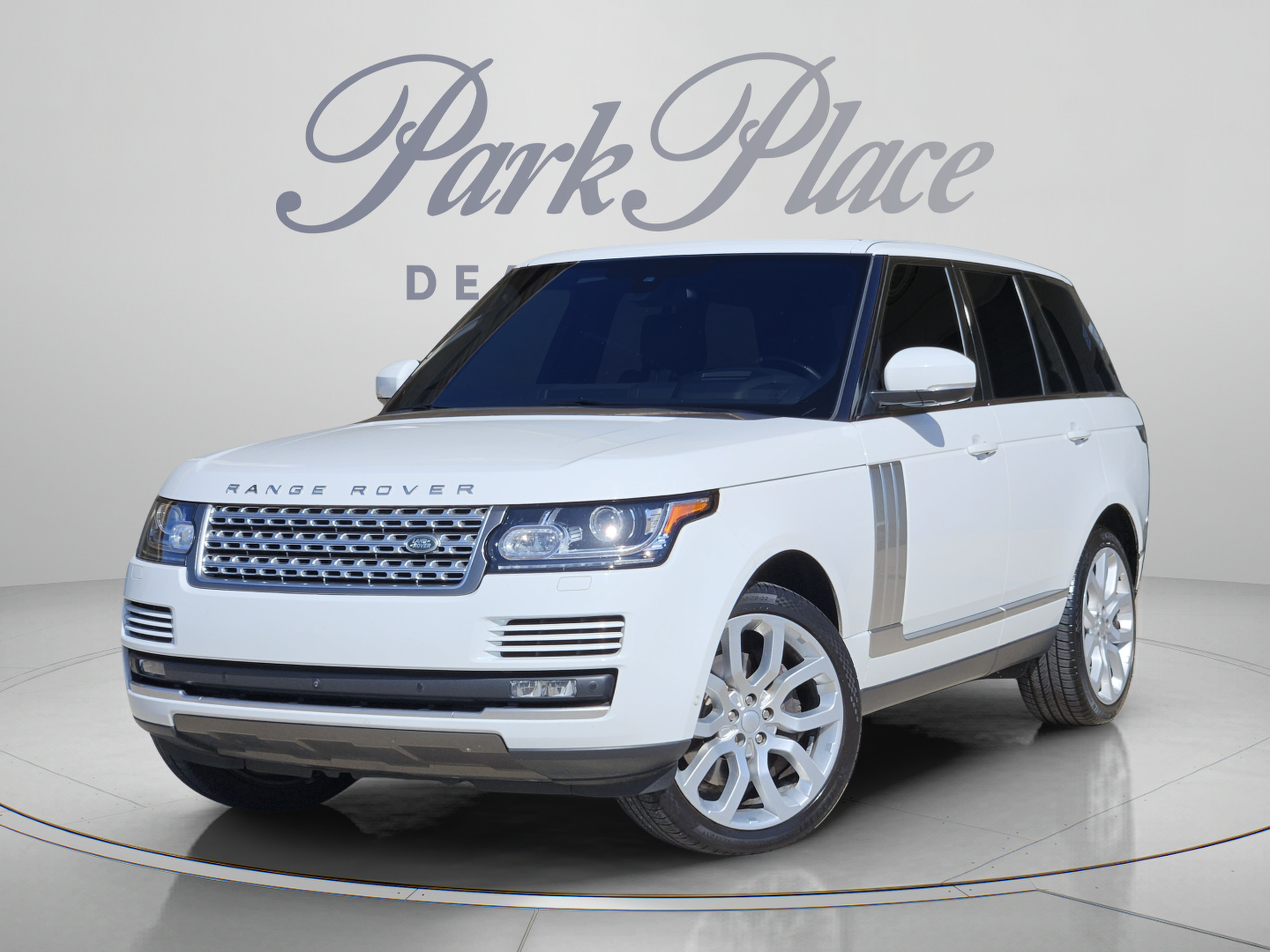 Used 2016 Land Rover Range Rover HSE AWD/4WD image 1
