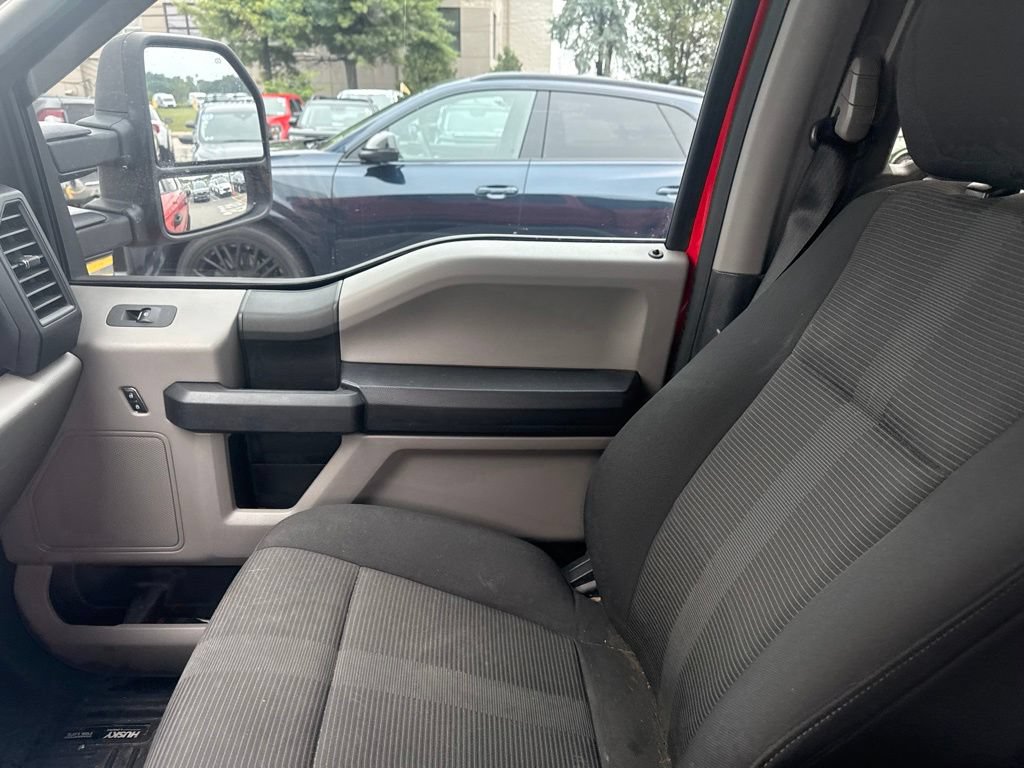 Used 2017 Ford F150 XL w/ Equipment Group 101A Mid AWD/4WD image 16