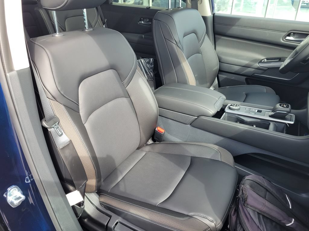 New 2026 Nissan Pathfinder SL w/ SL Premium Package AWD/4WD image 41
