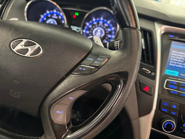 Used 2012 Hyundai Sonata SE w/ Navigation & Sunroof Pkg FWD image 17